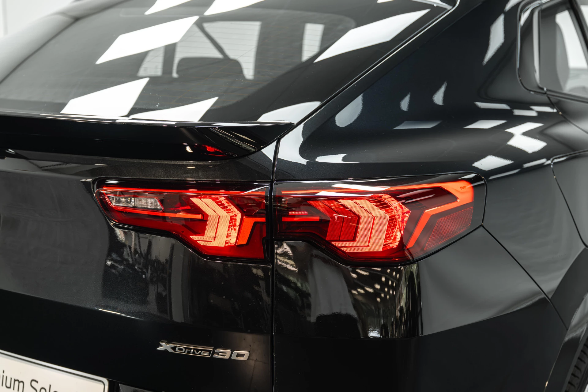 Hoofdafbeelding BMW iX2