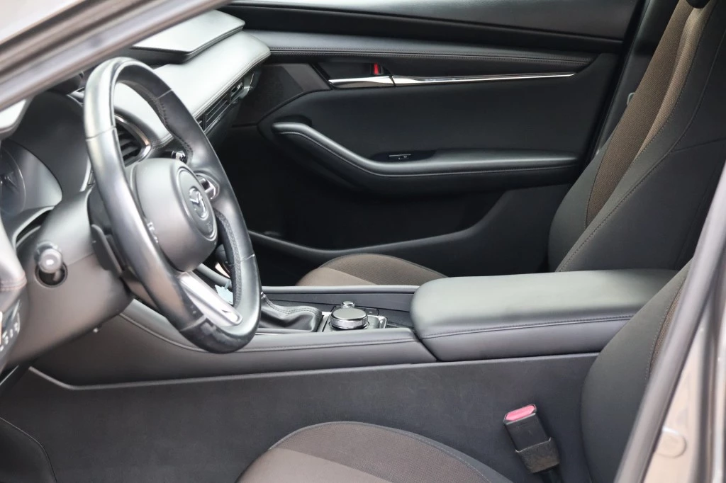 Hoofdafbeelding Mazda 3