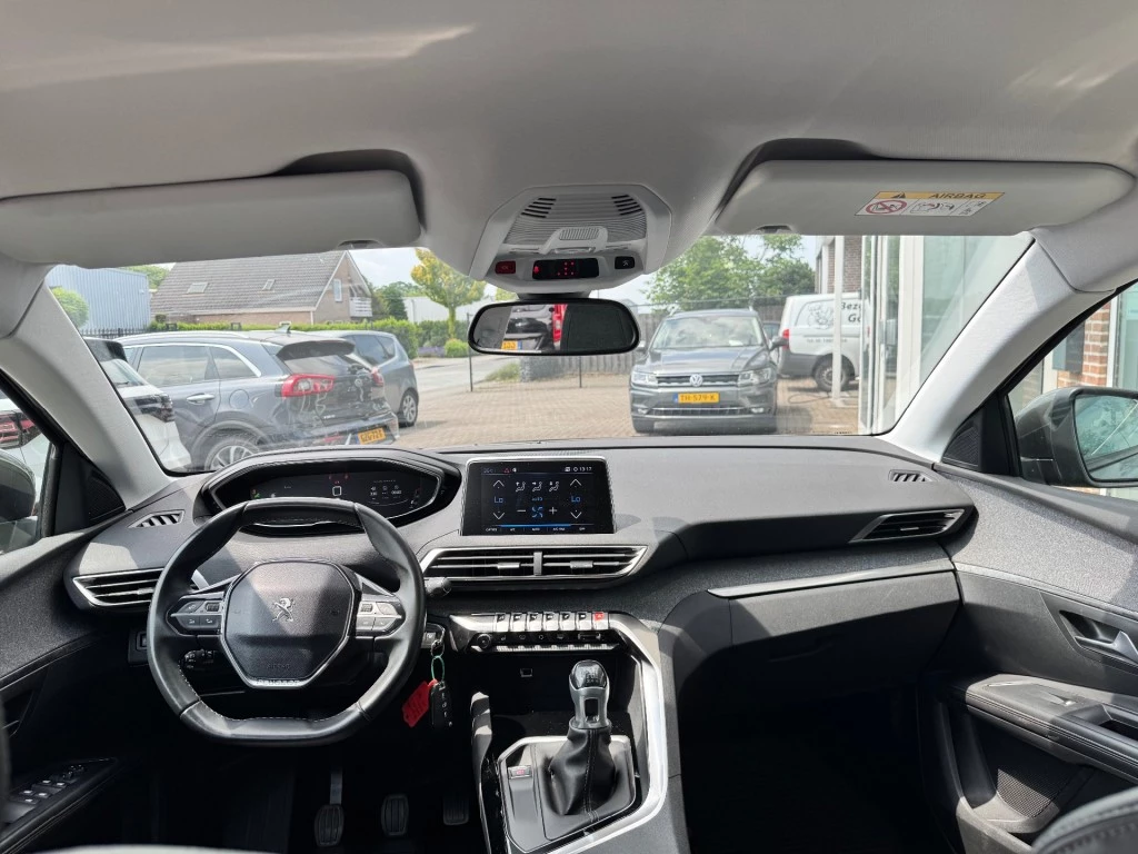 Hoofdafbeelding Peugeot 5008