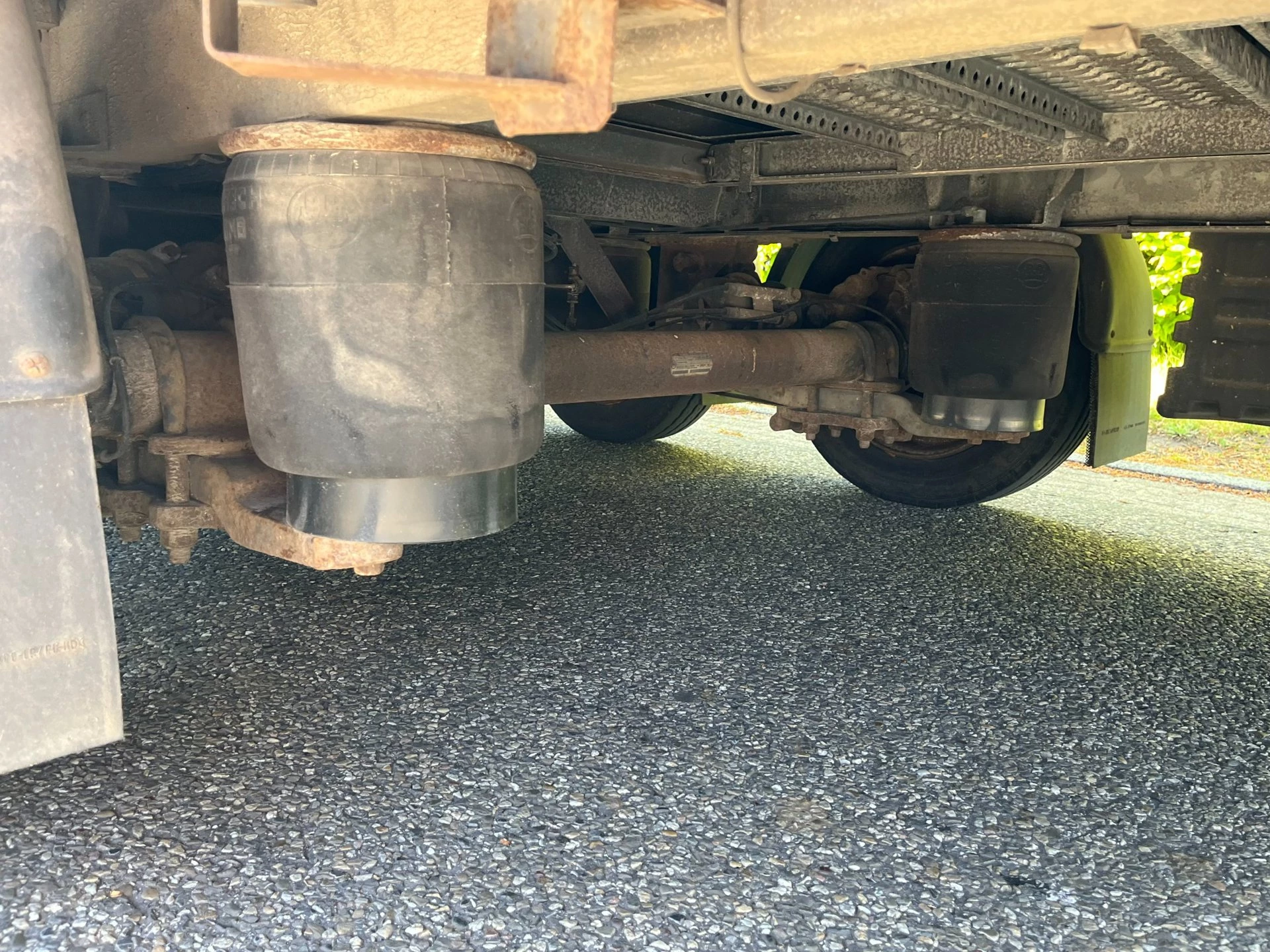 Hoofdafbeelding Ancy factory | BE Oplegger |  Semi dieplader gesloten