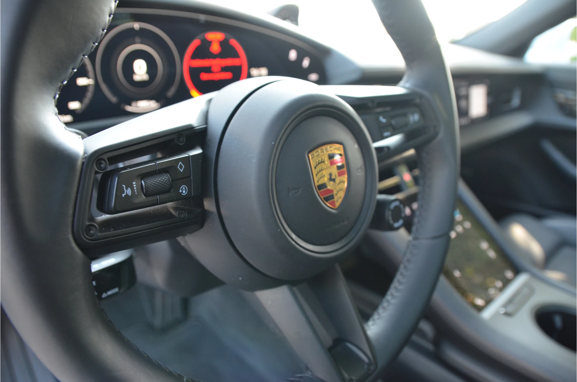 Hoofdafbeelding Porsche Taycan