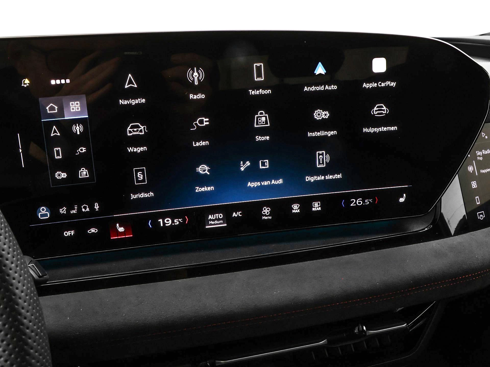 Hoofdafbeelding Audi Q6 e-tron