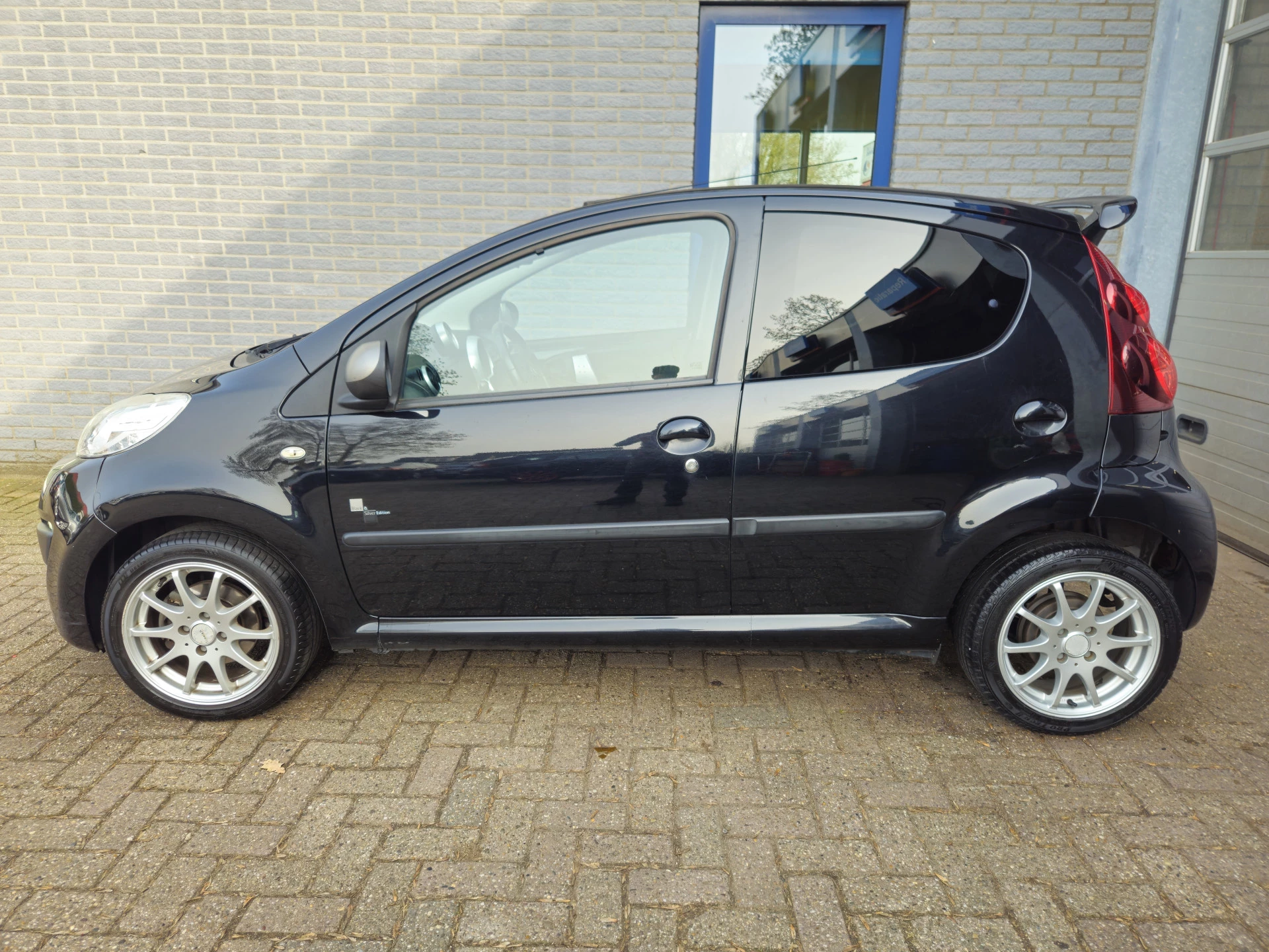 Hoofdafbeelding Peugeot 107