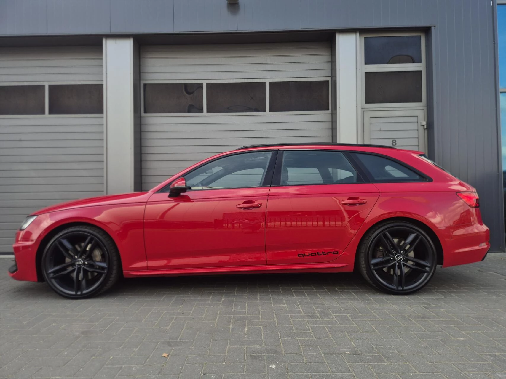 Hoofdafbeelding Audi A4