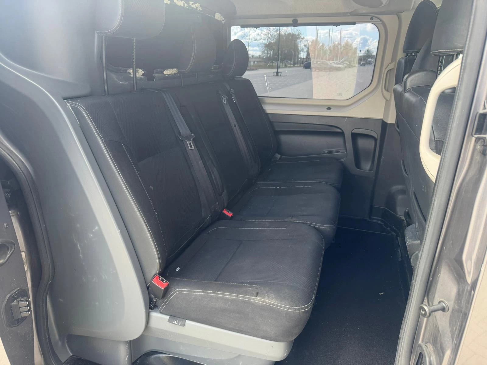 Hoofdafbeelding Nissan NV300