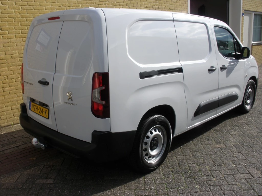 Hoofdafbeelding Peugeot Partner