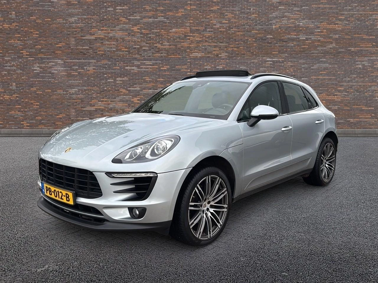 Hoofdafbeelding Porsche Macan