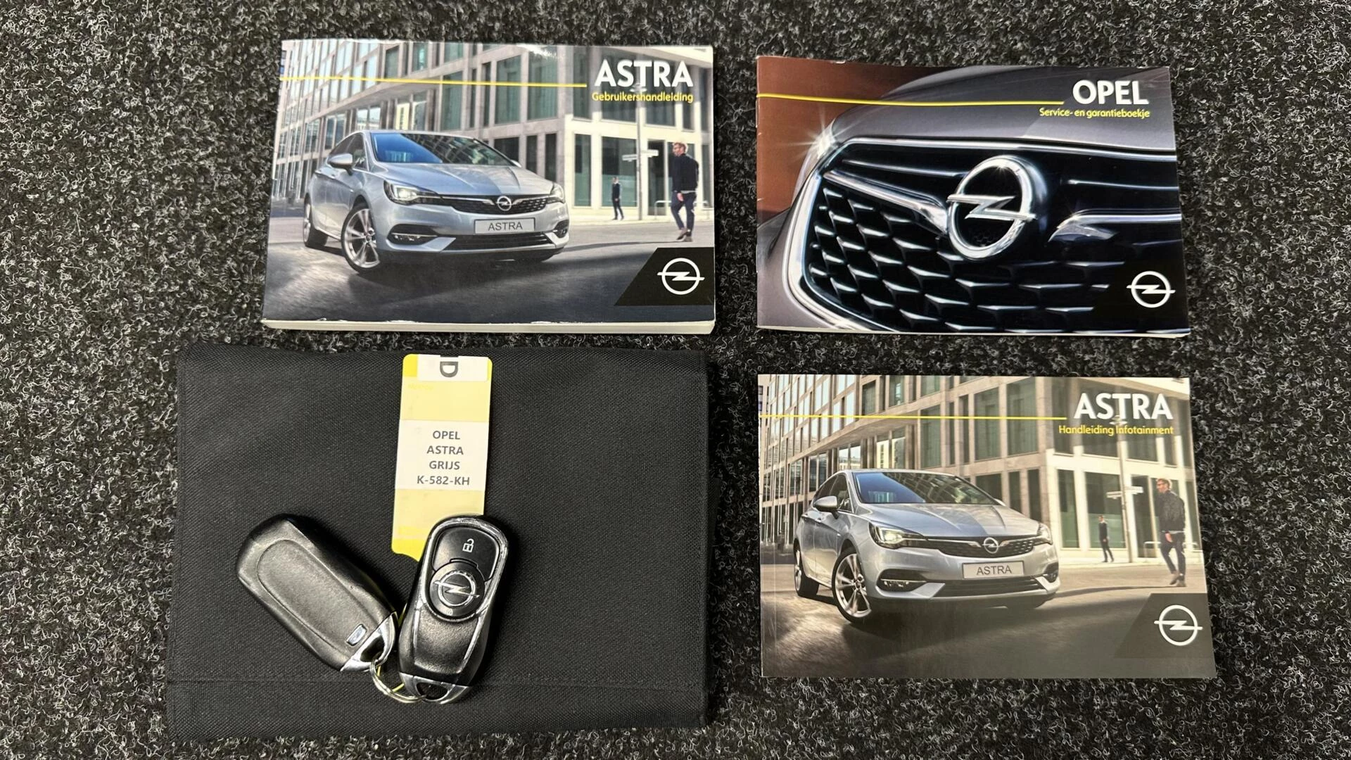 Hoofdafbeelding Opel Astra