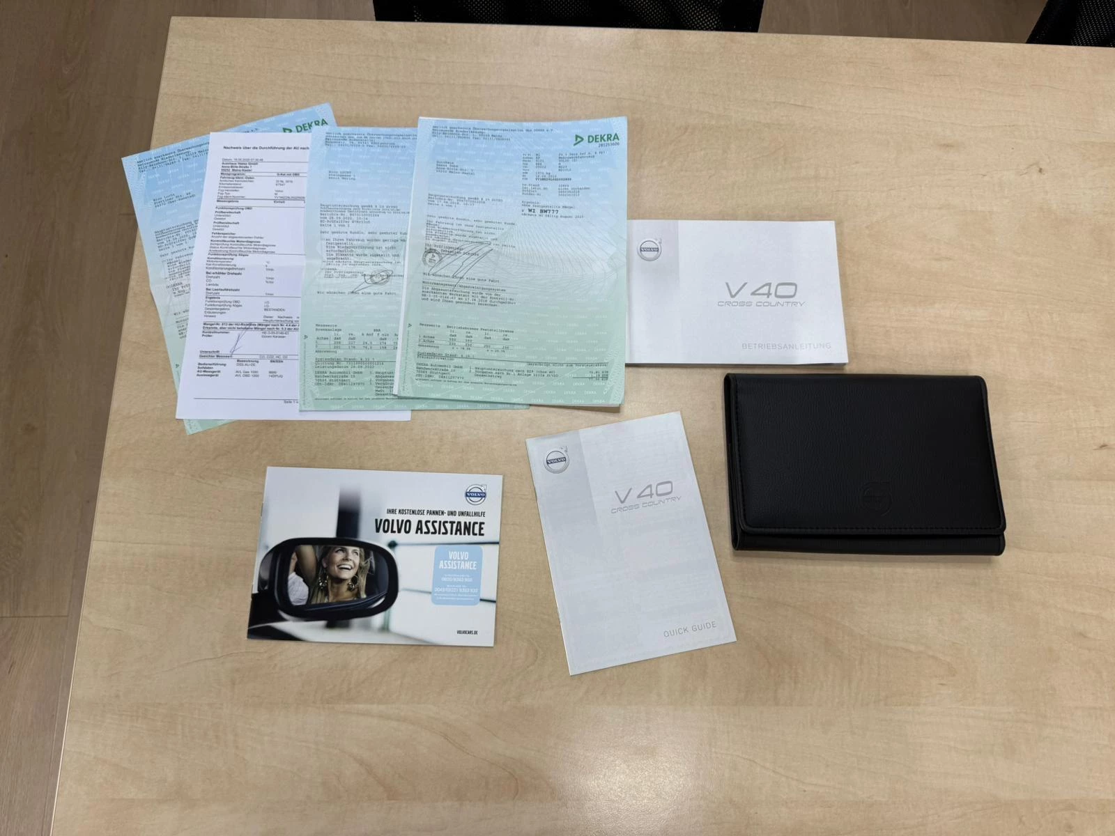 Hoofdafbeelding Volvo V40