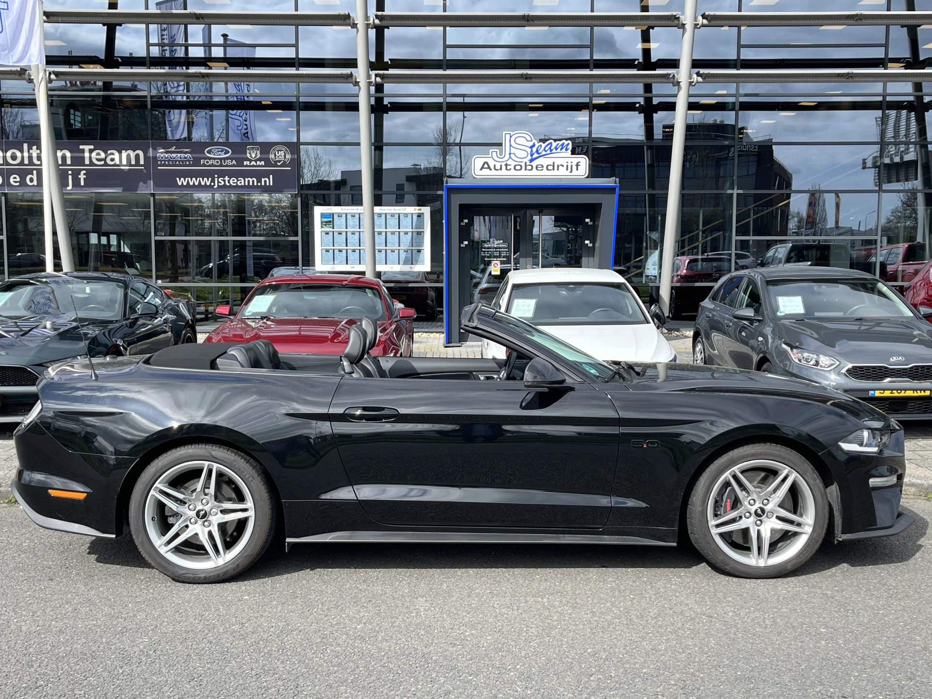 Hoofdafbeelding Ford Mustang