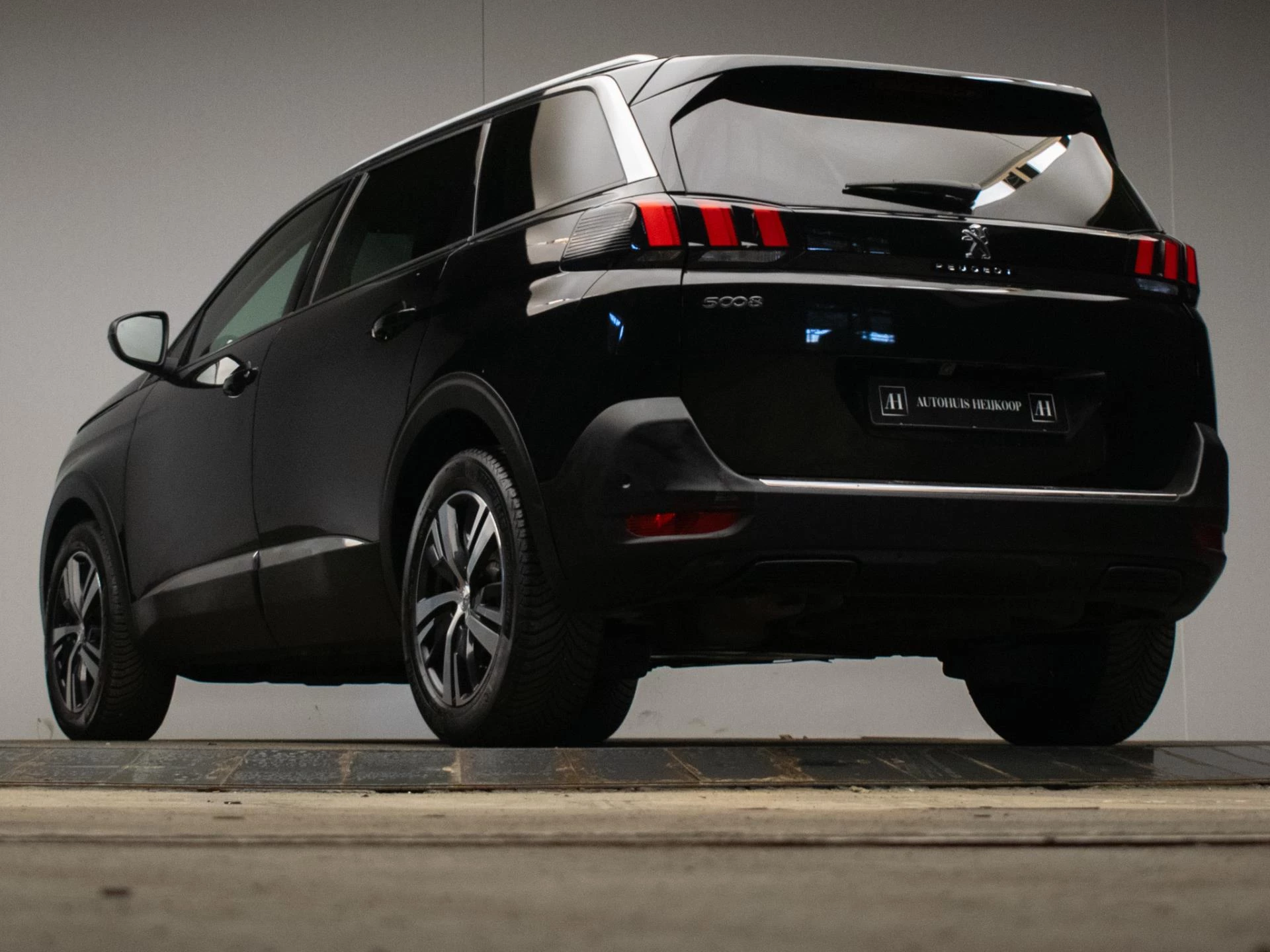 Hoofdafbeelding Peugeot 5008