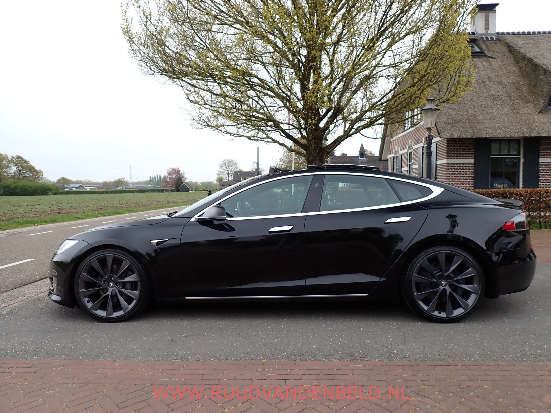 Hoofdafbeelding Tesla Model S