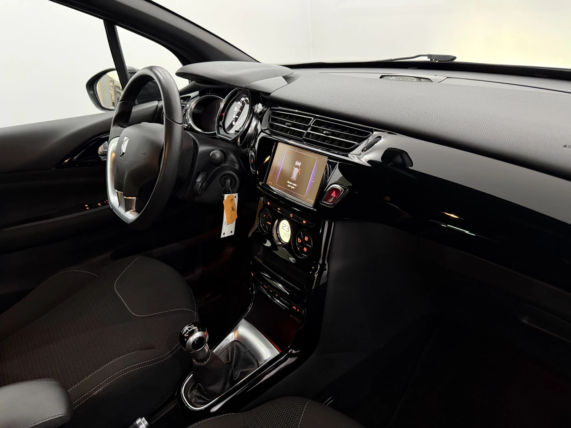 Hoofdafbeelding DS DS 3