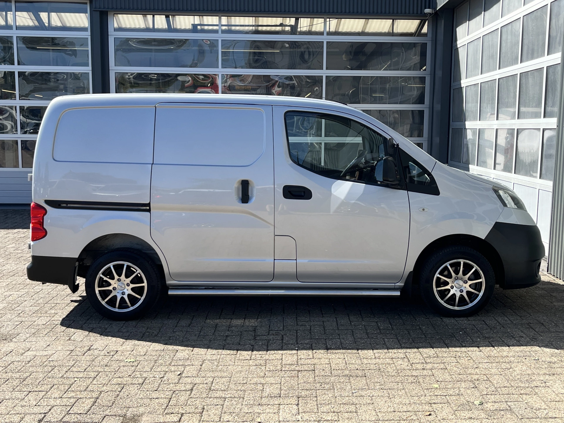 Hoofdafbeelding Nissan NV200