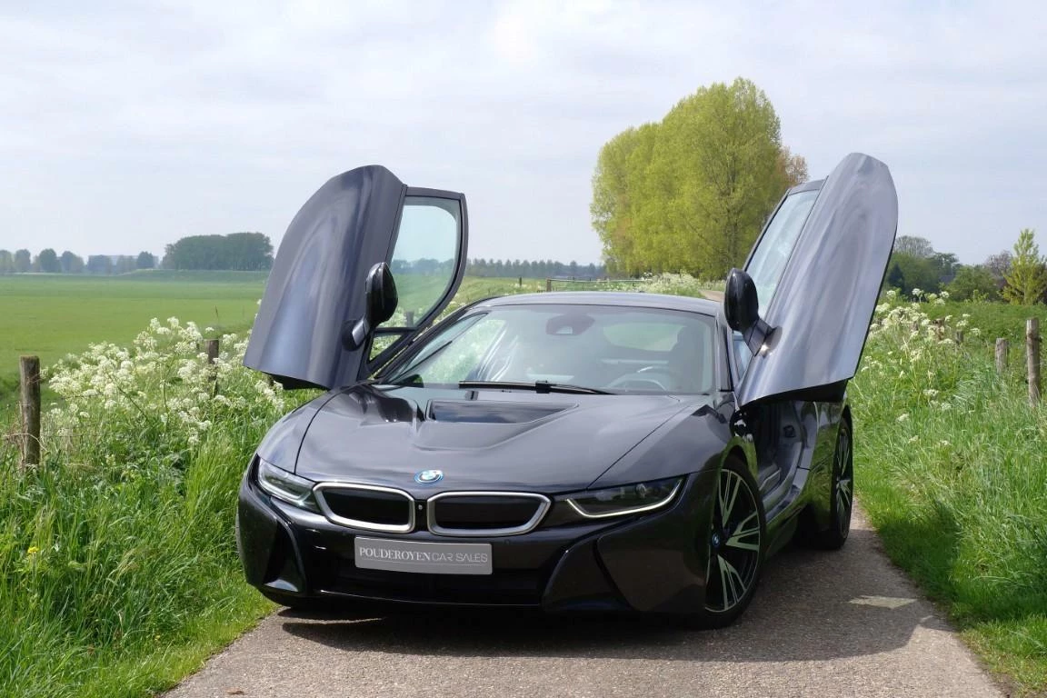 Hoofdafbeelding BMW i8