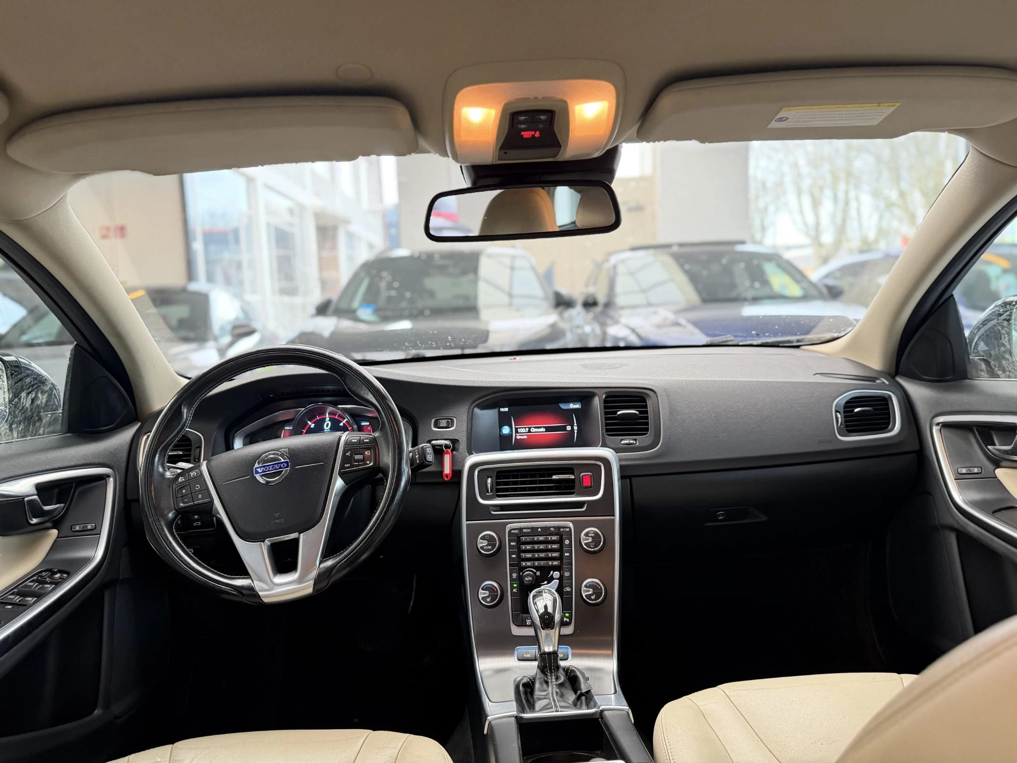 Hoofdafbeelding Volvo V60