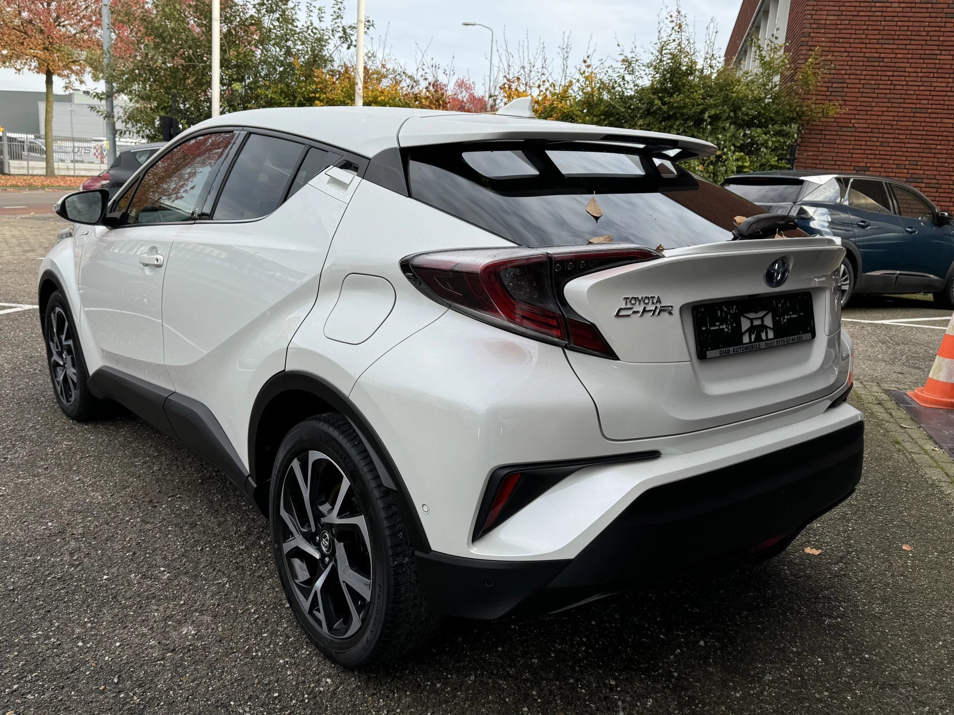 Hoofdafbeelding Toyota C-HR