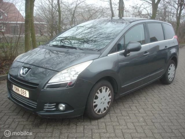 Hoofdafbeelding Peugeot 5008