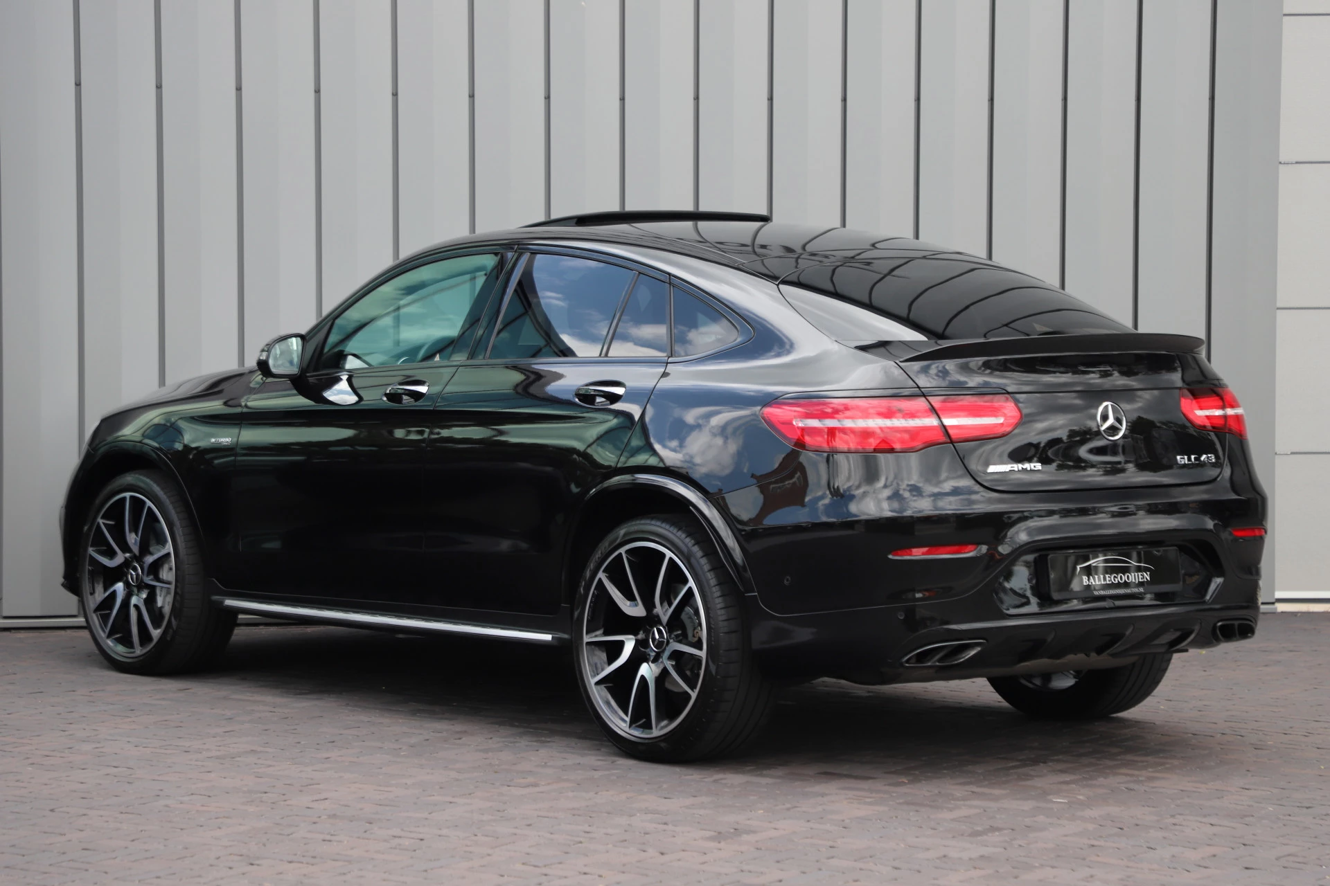 Hoofdafbeelding Mercedes-Benz GLC
