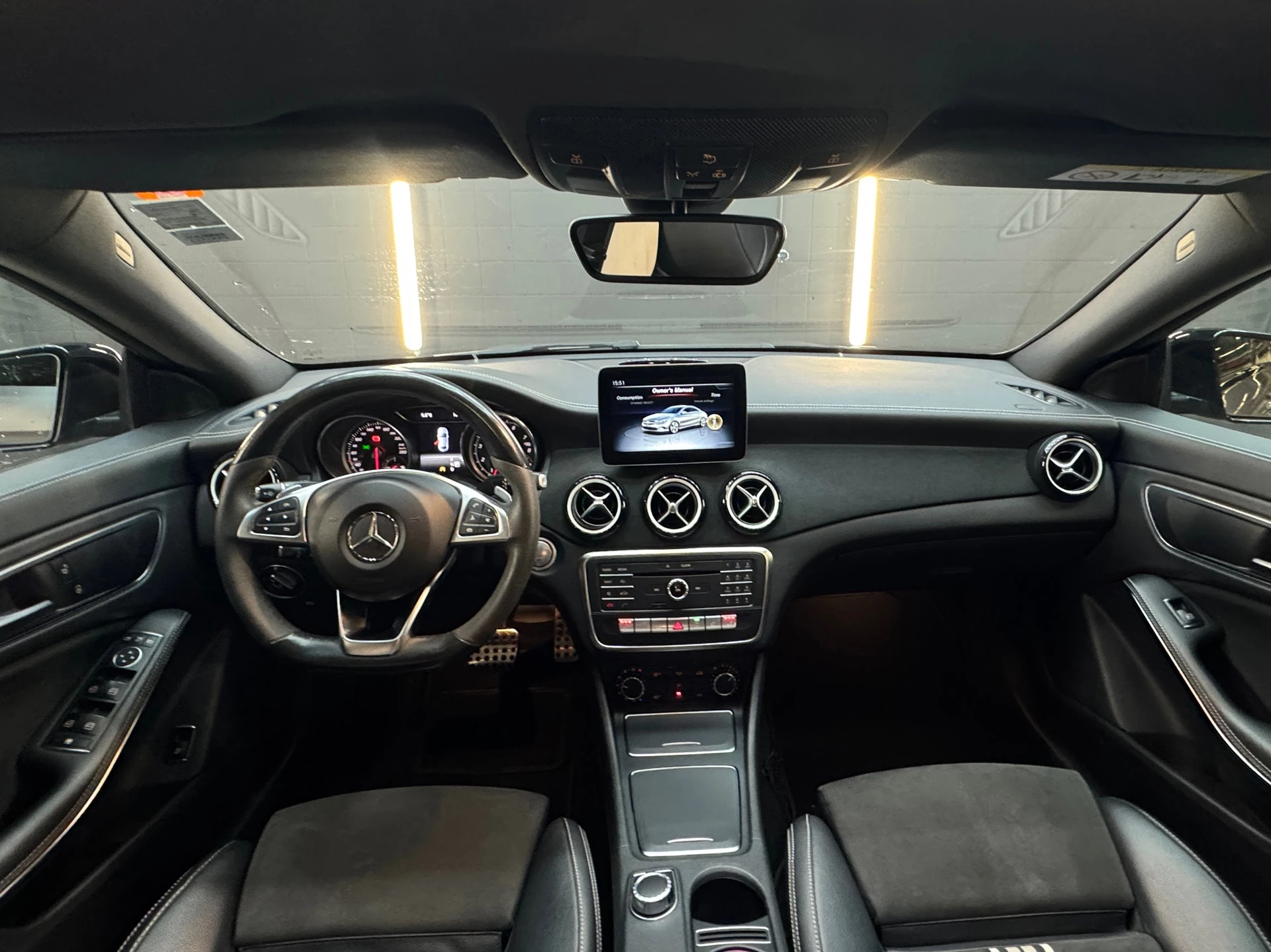 Hoofdafbeelding Mercedes-Benz CLA