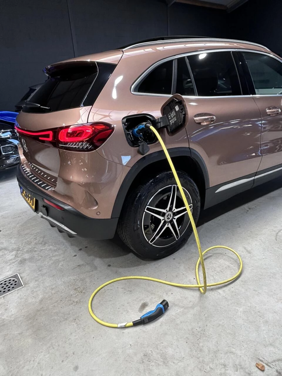 Hoofdafbeelding Mercedes-Benz EQA