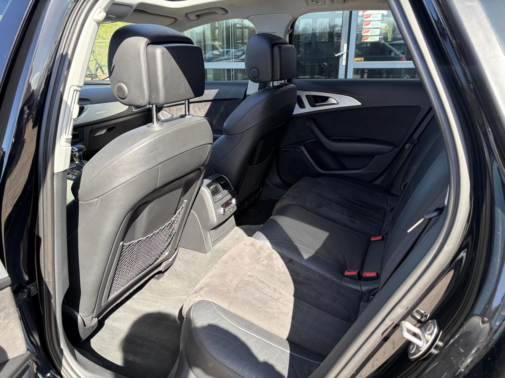 Hoofdafbeelding Audi S6