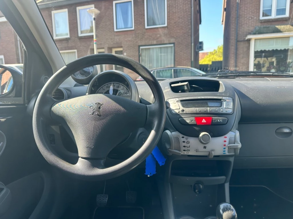 Hoofdafbeelding Peugeot 107