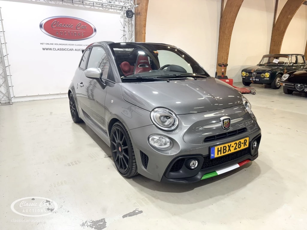 Hoofdafbeelding Fiat 500