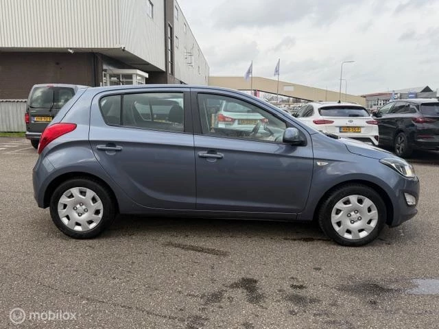 Hoofdafbeelding Hyundai i20