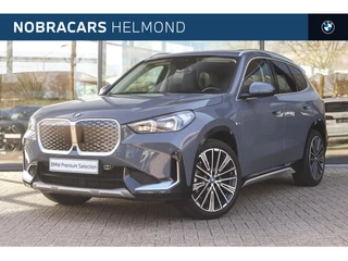 BMW iX1 eDrive20 xLine / Panoramadak / Sportstoelen / Comfort Access / Head-Up / Getint glas / Parking Assistant Plus
