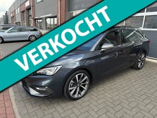 Hoofdafbeelding SEAT Leon Seat Leon Sportstourer 1.5 eTSI FR LED ACC Pano Carplay Cam