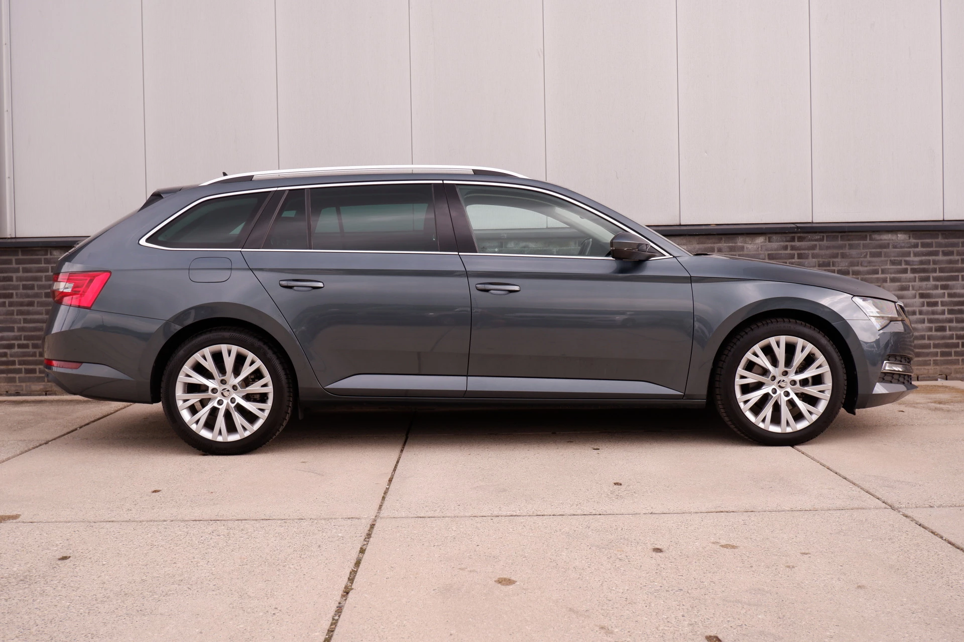 Hoofdafbeelding Škoda Superb