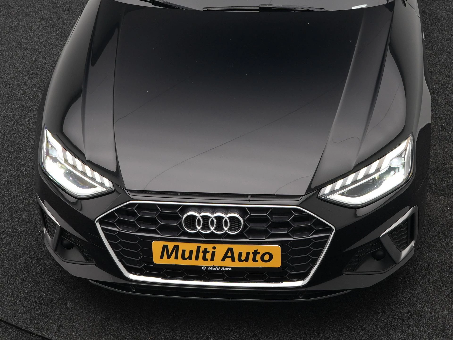 Hoofdafbeelding Audi A4