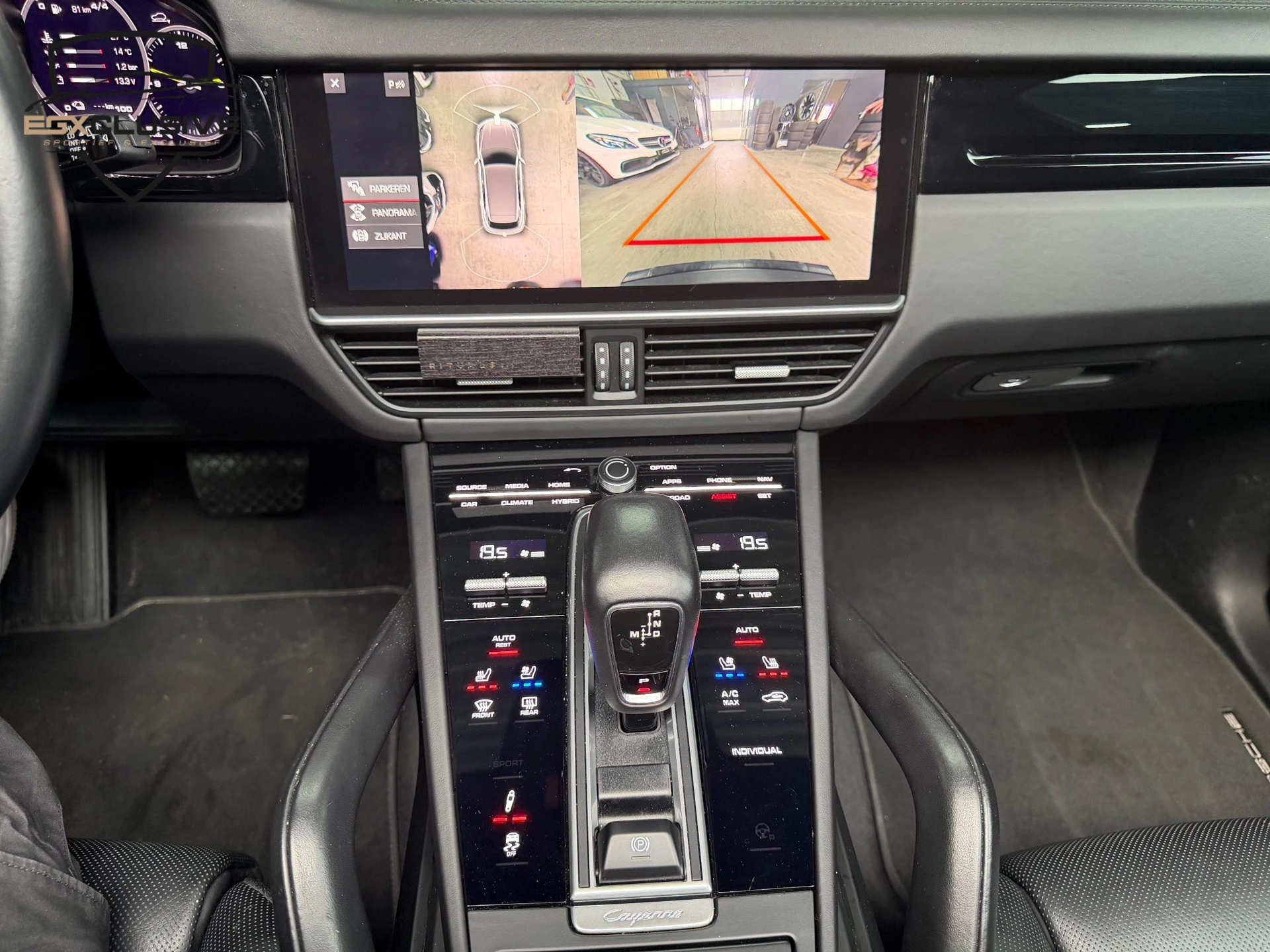 Hoofdafbeelding Porsche Cayenne