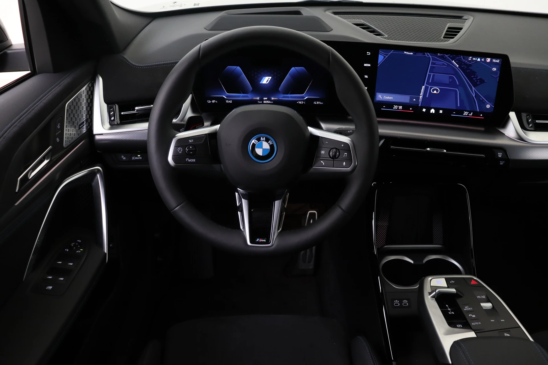 Hoofdafbeelding BMW iX2