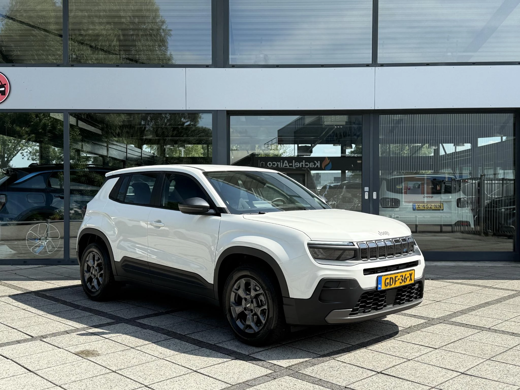 Hoofdafbeelding Jeep Avenger