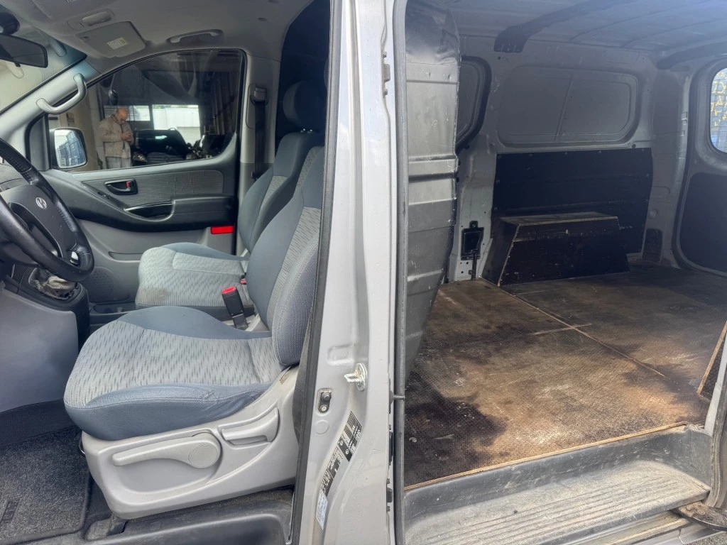 Hoofdafbeelding Hyundai H300