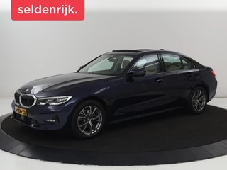 BMW 3-serie 320i High Executive Edition | Panoramadak | Leder  | Stoel & Stuurverwarming | Adaptive Cruise | Sfeerverlichting
