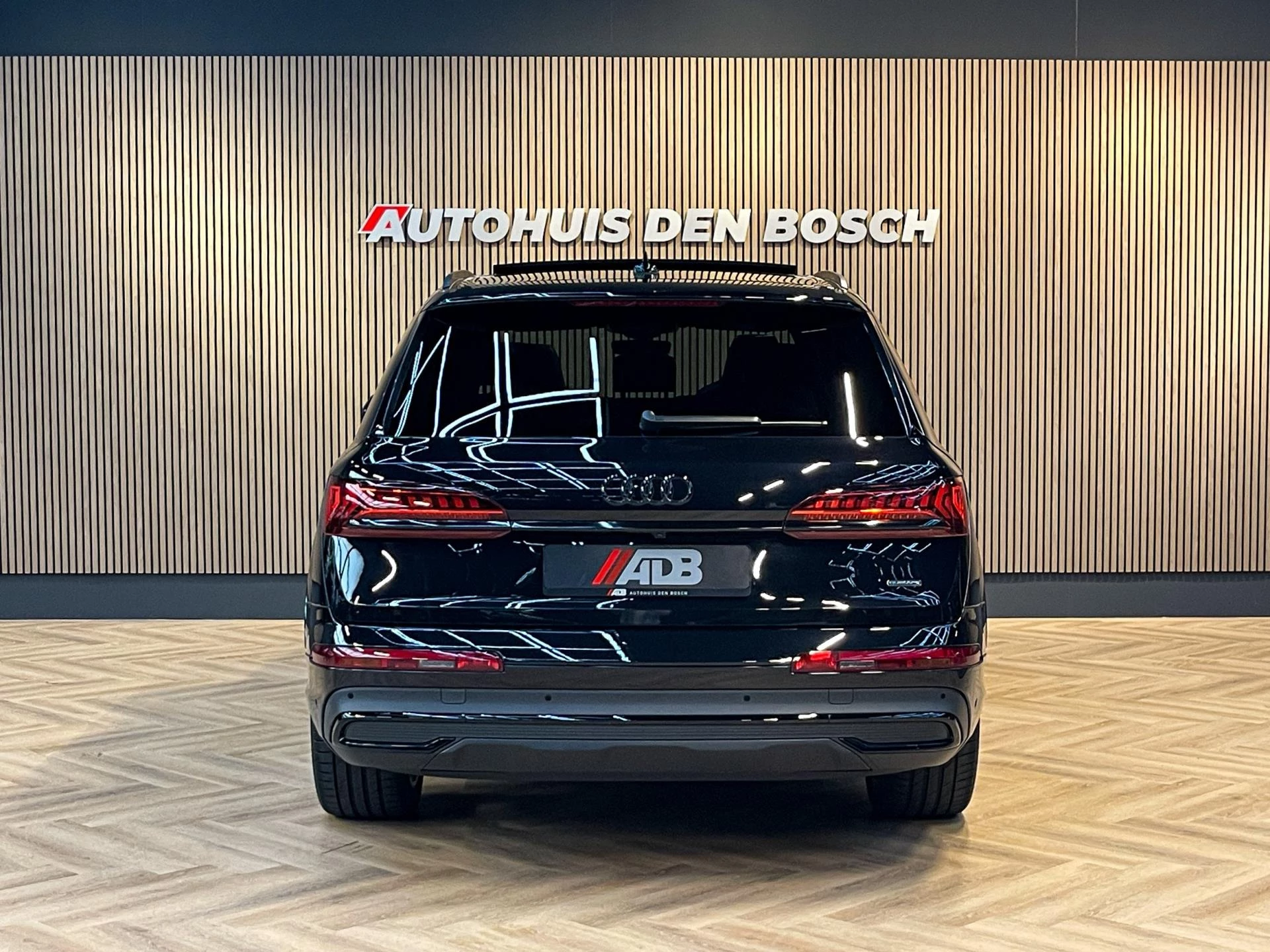 Hoofdafbeelding Audi Q7