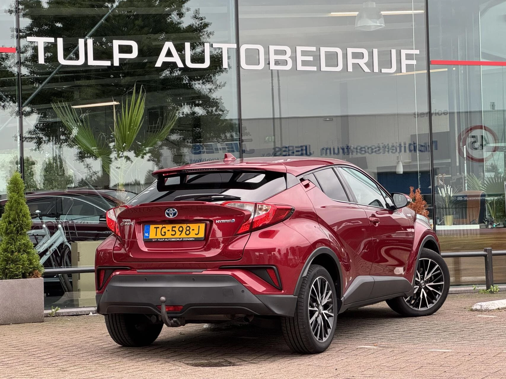 Hoofdafbeelding Toyota C-HR