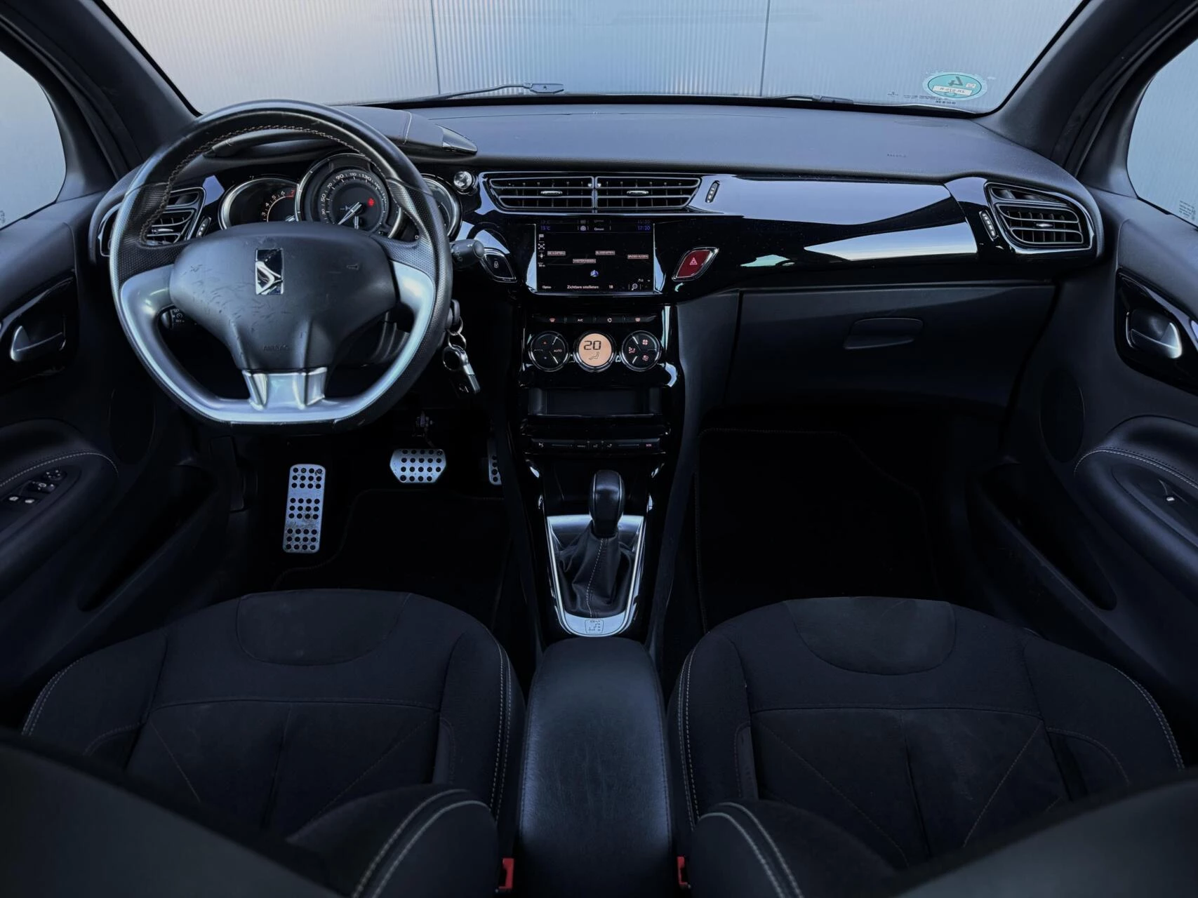 Hoofdafbeelding DS DS 3