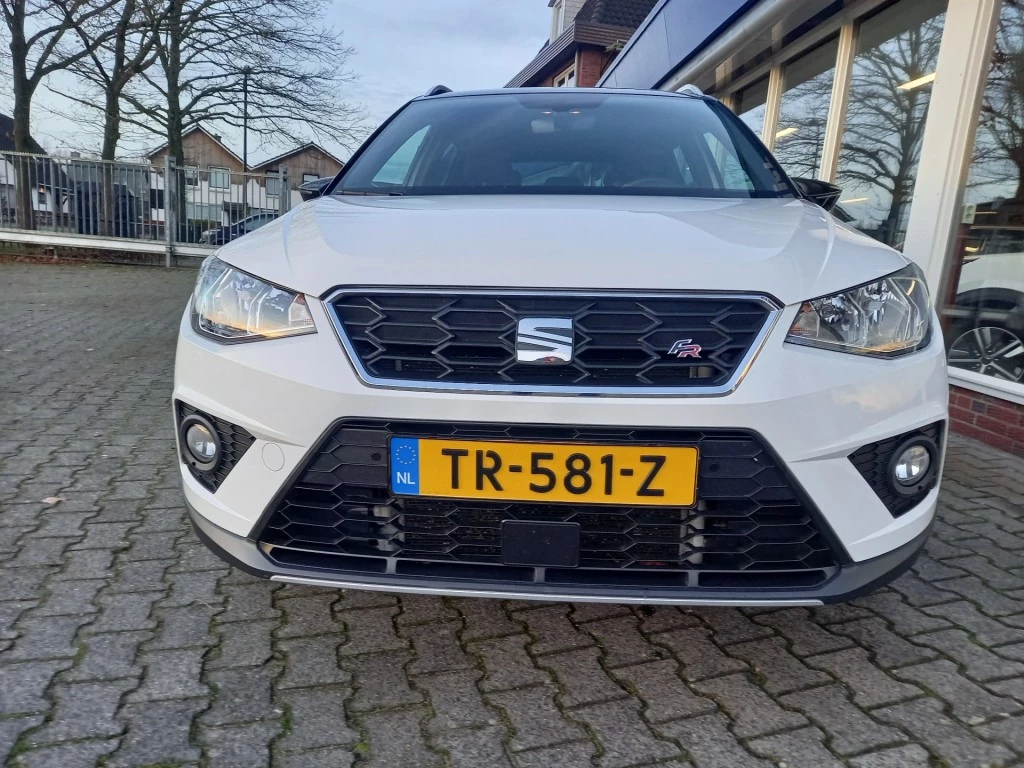 Hoofdafbeelding SEAT Arona