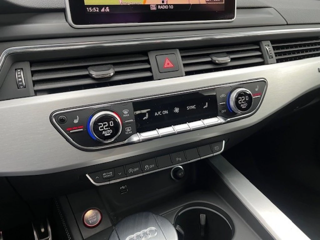 Hoofdafbeelding Audi S4