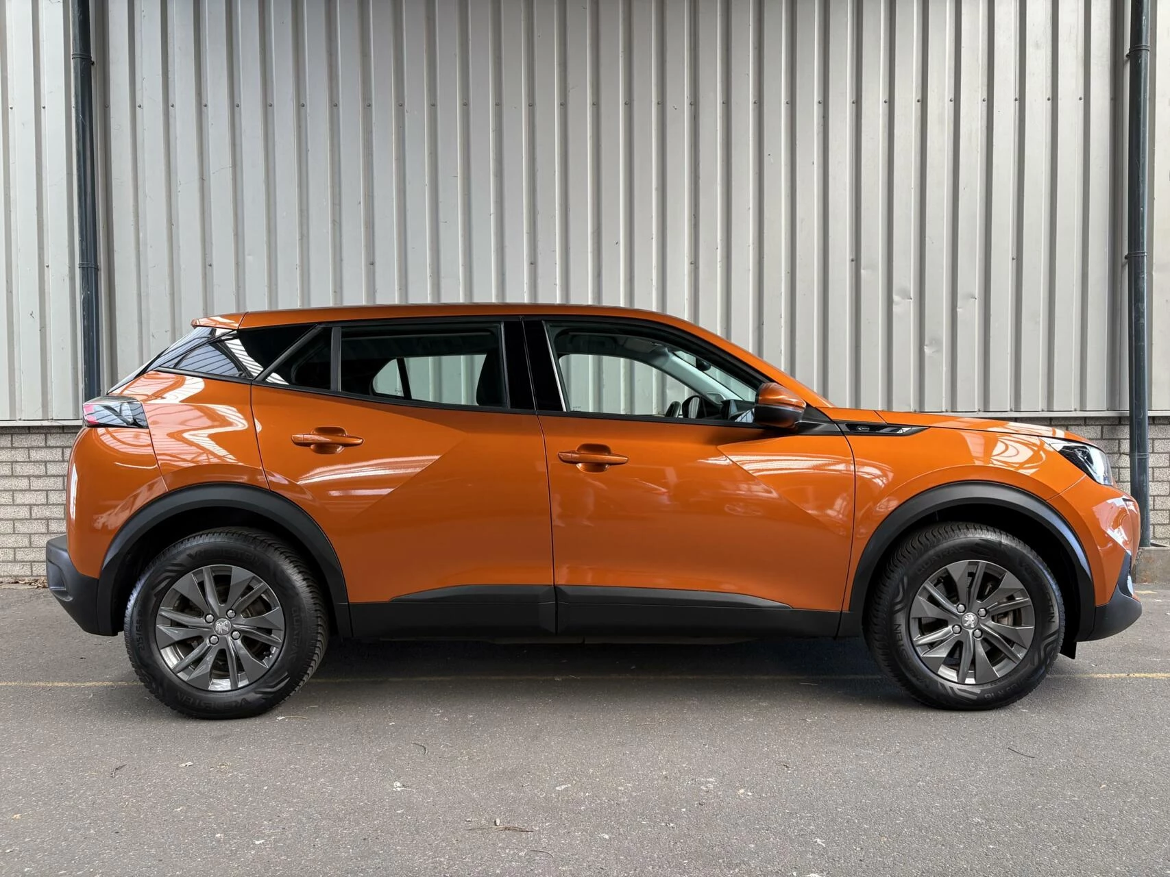Hoofdafbeelding Peugeot e-2008
