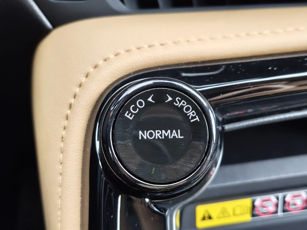 Hoofdafbeelding Lexus NX