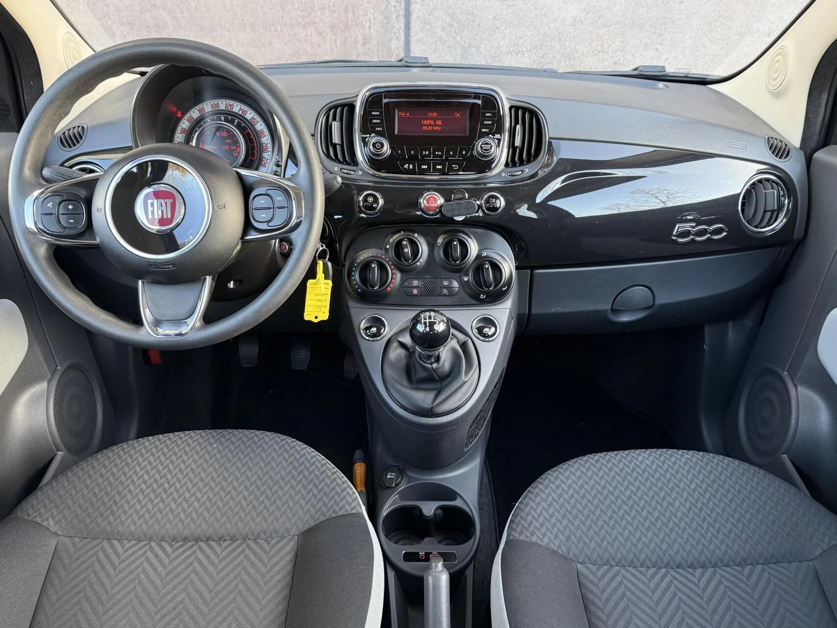 Hoofdafbeelding Fiat 500