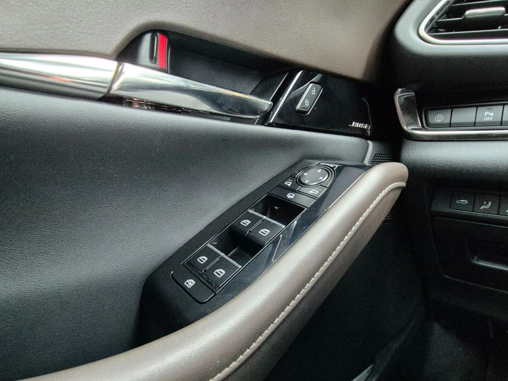 Hoofdafbeelding Mazda CX-30