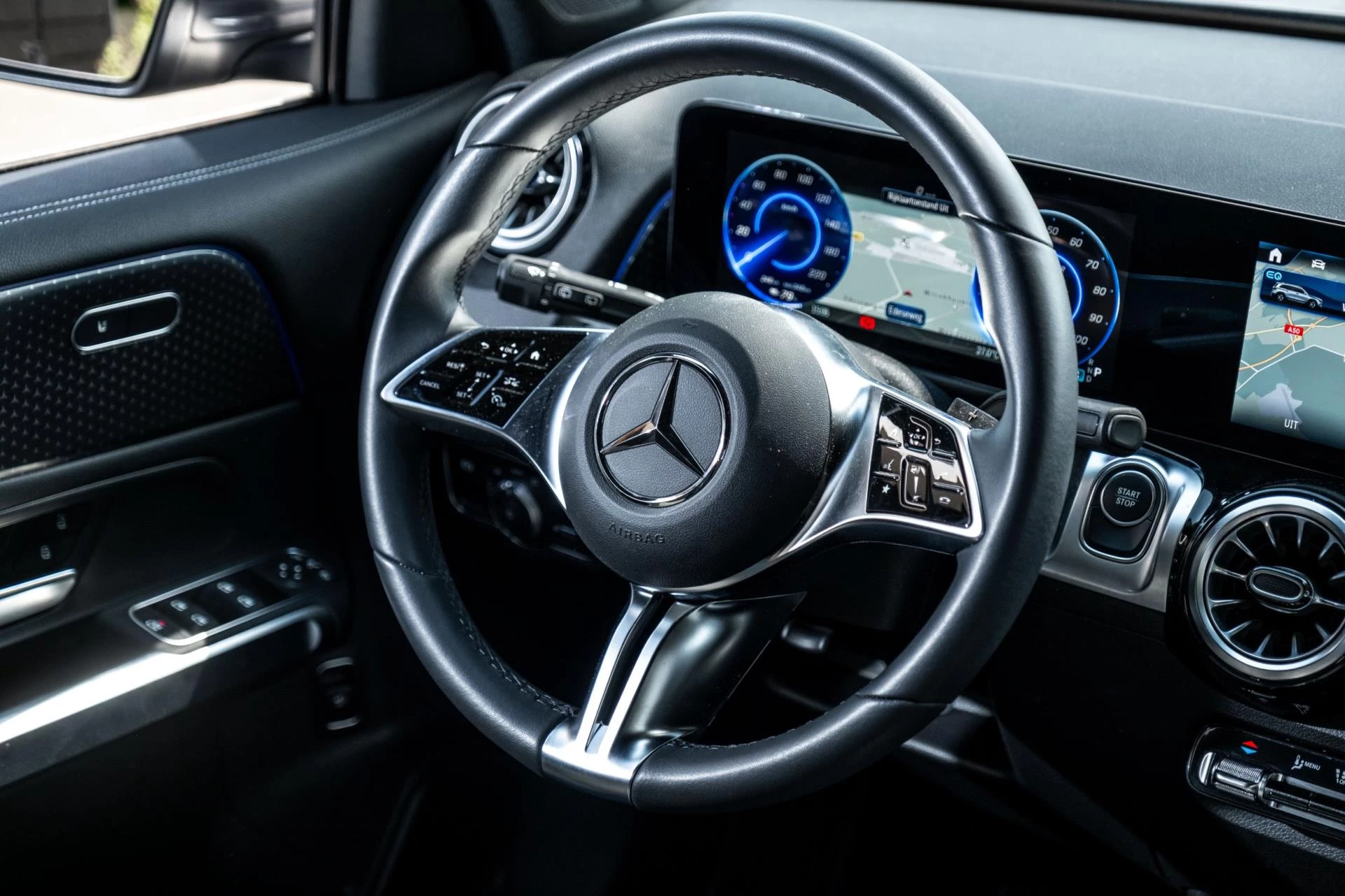 Hoofdafbeelding Mercedes-Benz EQB