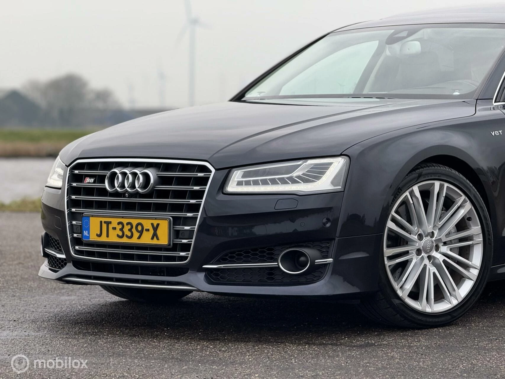 Hoofdafbeelding Audi S8