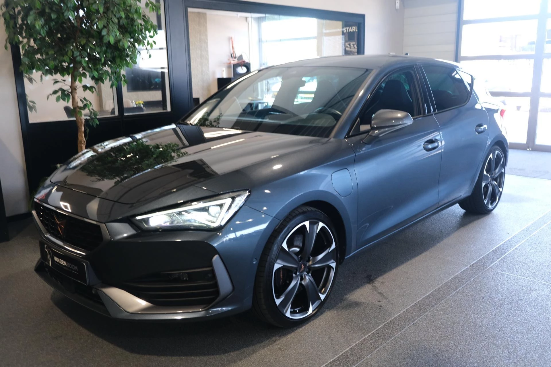 Hoofdafbeelding CUPRA Leon